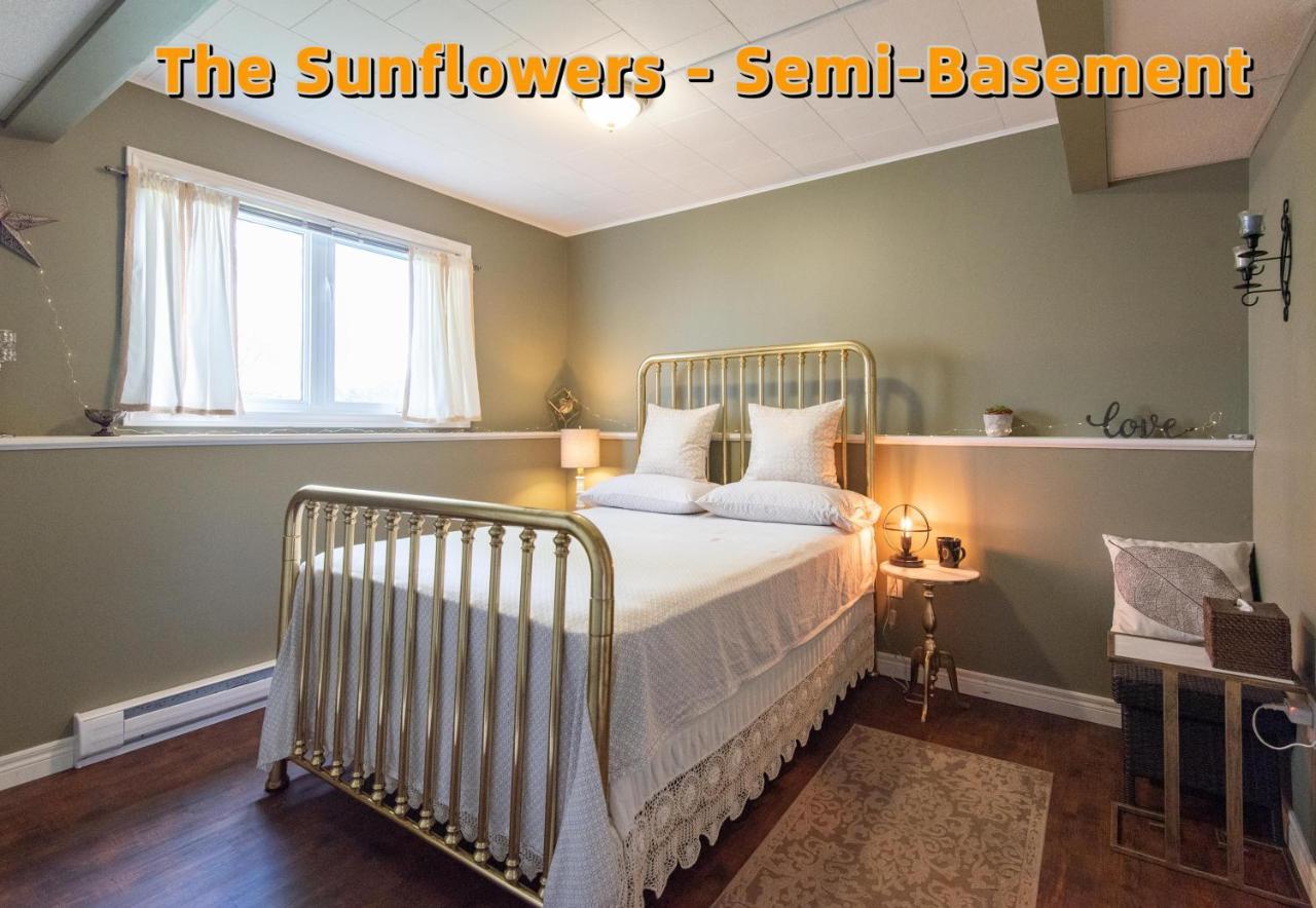 Chez Nous Bed & Breakfast Cornwall Екстериор снимка
