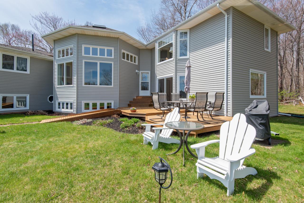 Chez Nous Bed & Breakfast Cornwall Екстериор снимка